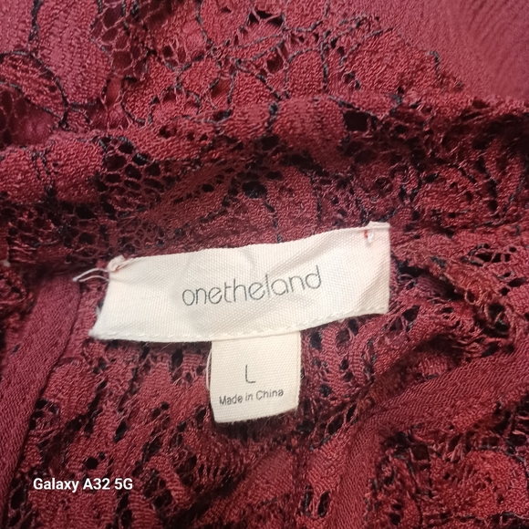 Onetheland Women Size L DRESS Burgundy Lace Halter Dress - Picture 12 of 16